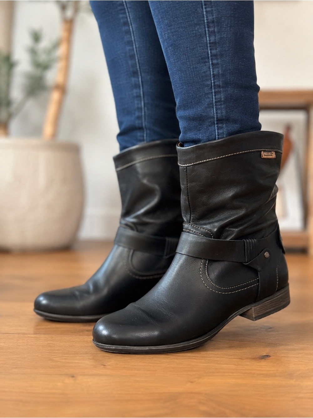 Pikolinos Rotterdam Ankle Boots in Black Euro Women’s 41